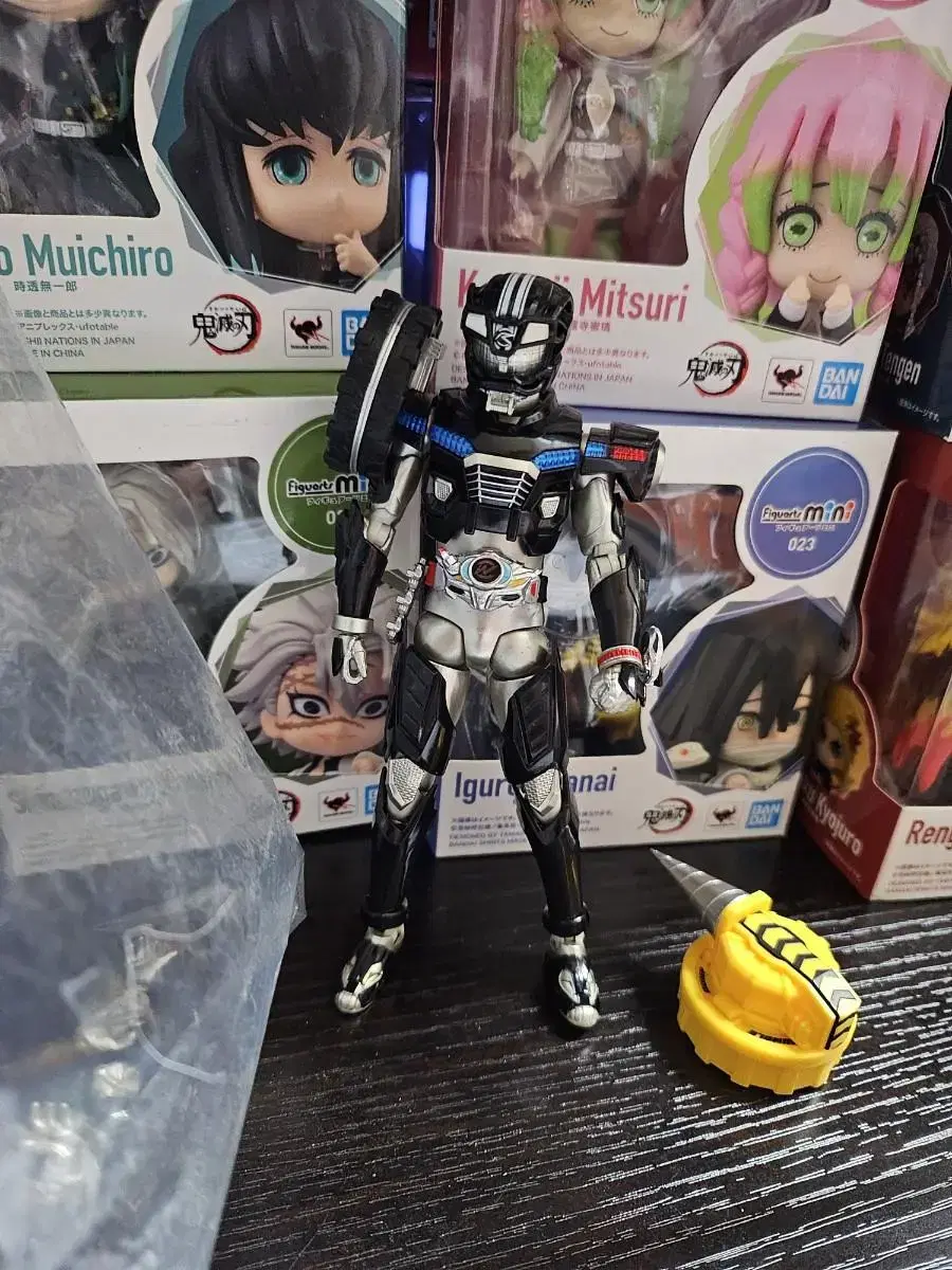 shf 가면라이더 피규어